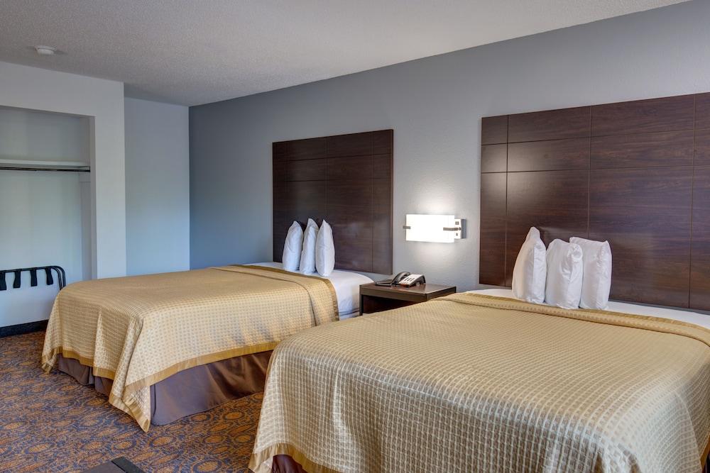 Howard Johnson By Wyndham Branson Theatre District المظهر الخارجي الصورة