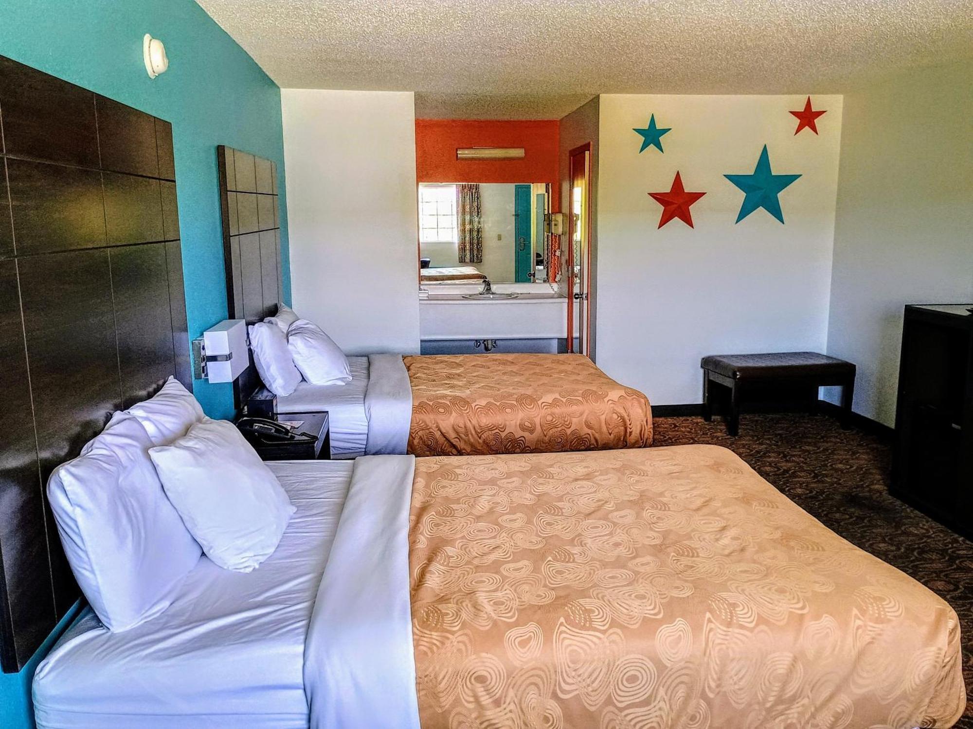 Howard Johnson By Wyndham Branson Theatre District المظهر الخارجي الصورة