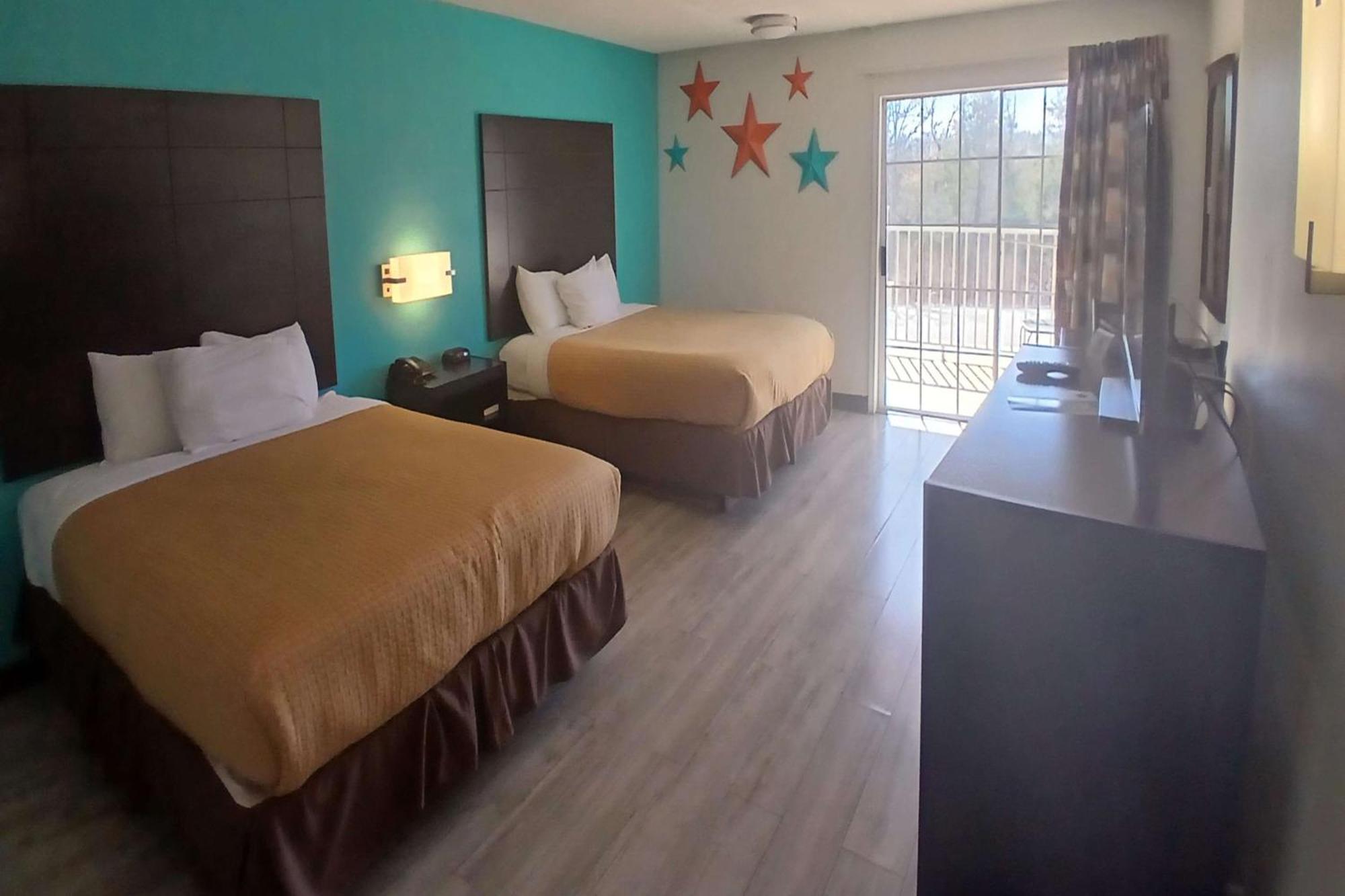Howard Johnson By Wyndham Branson Theatre District المظهر الخارجي الصورة